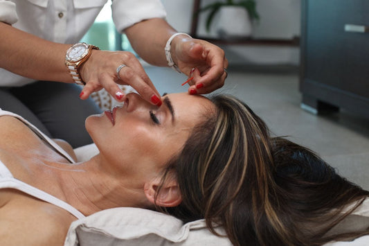 Brow Massage: The Brow Botox Without Needles